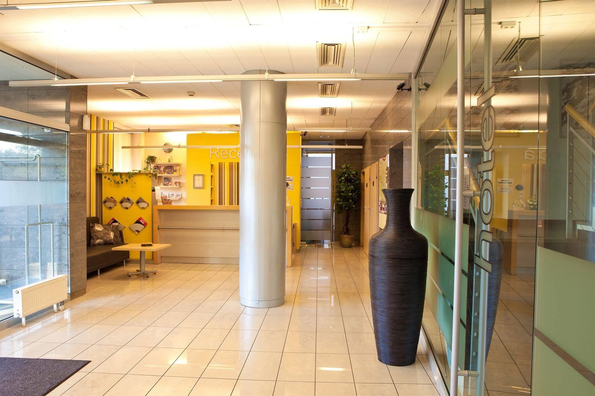Hotel Wilga Красков Екстериор снимка